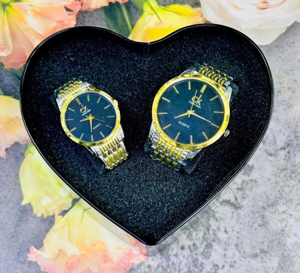 Valantine couple watch with heart gitf box